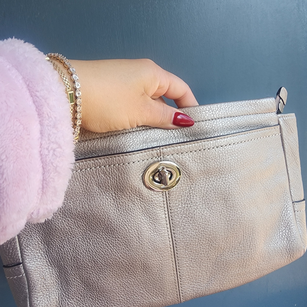 Coach Park Pebbled Leather Metallic Silver.